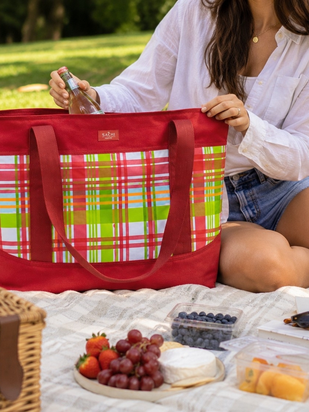 SACHI Red Green Plaid Insulated Cooler Tote Bag Lunch Picnic Beach Travel